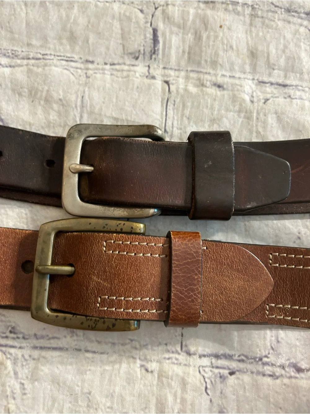 JOSEPH ABBOUD BROWN LEATHER ANTIQUE BUCKLE 36 & RUGGED BROWN RETRO LEATHER BELTS
